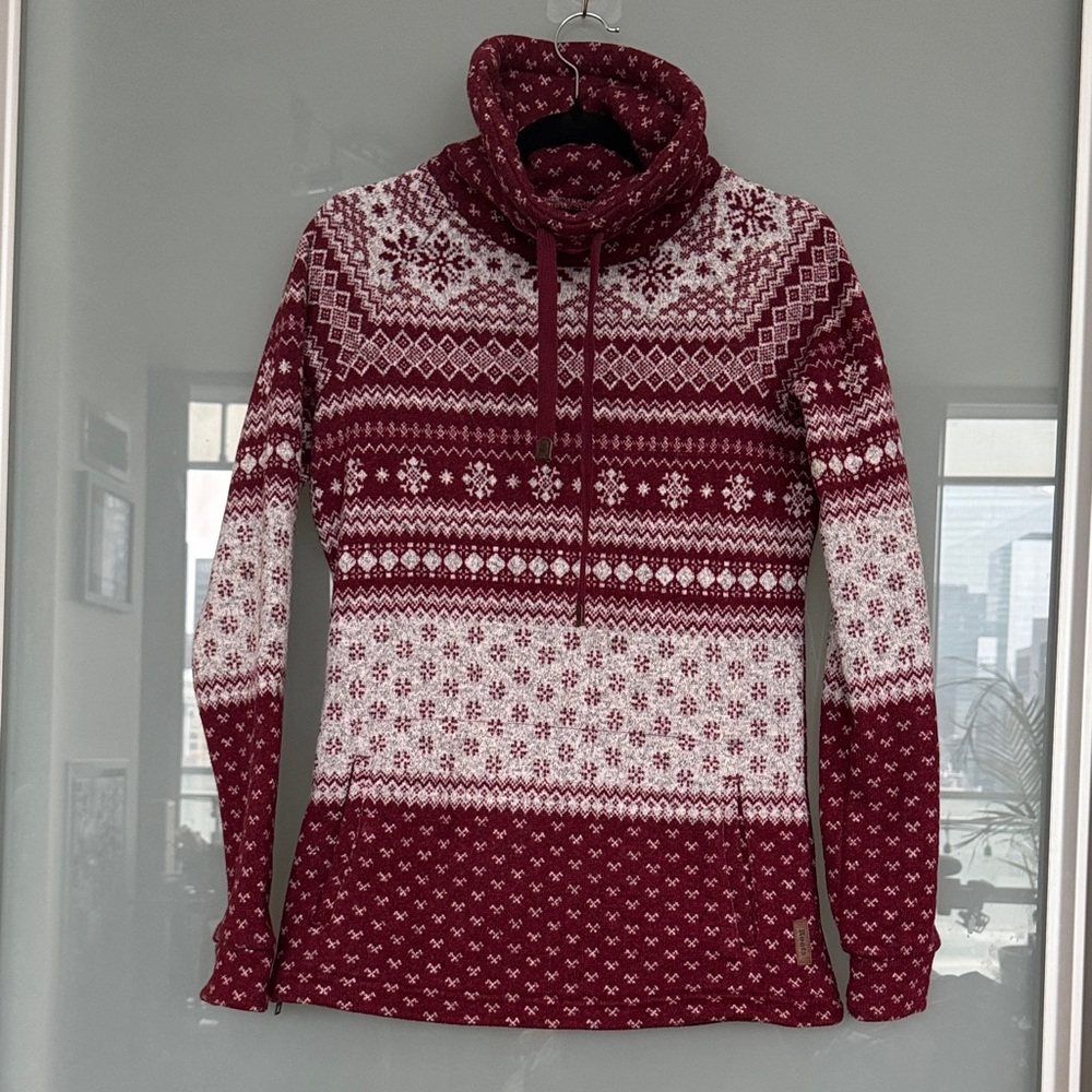 Vintage Roots Red, White Sweaters Women Size XS